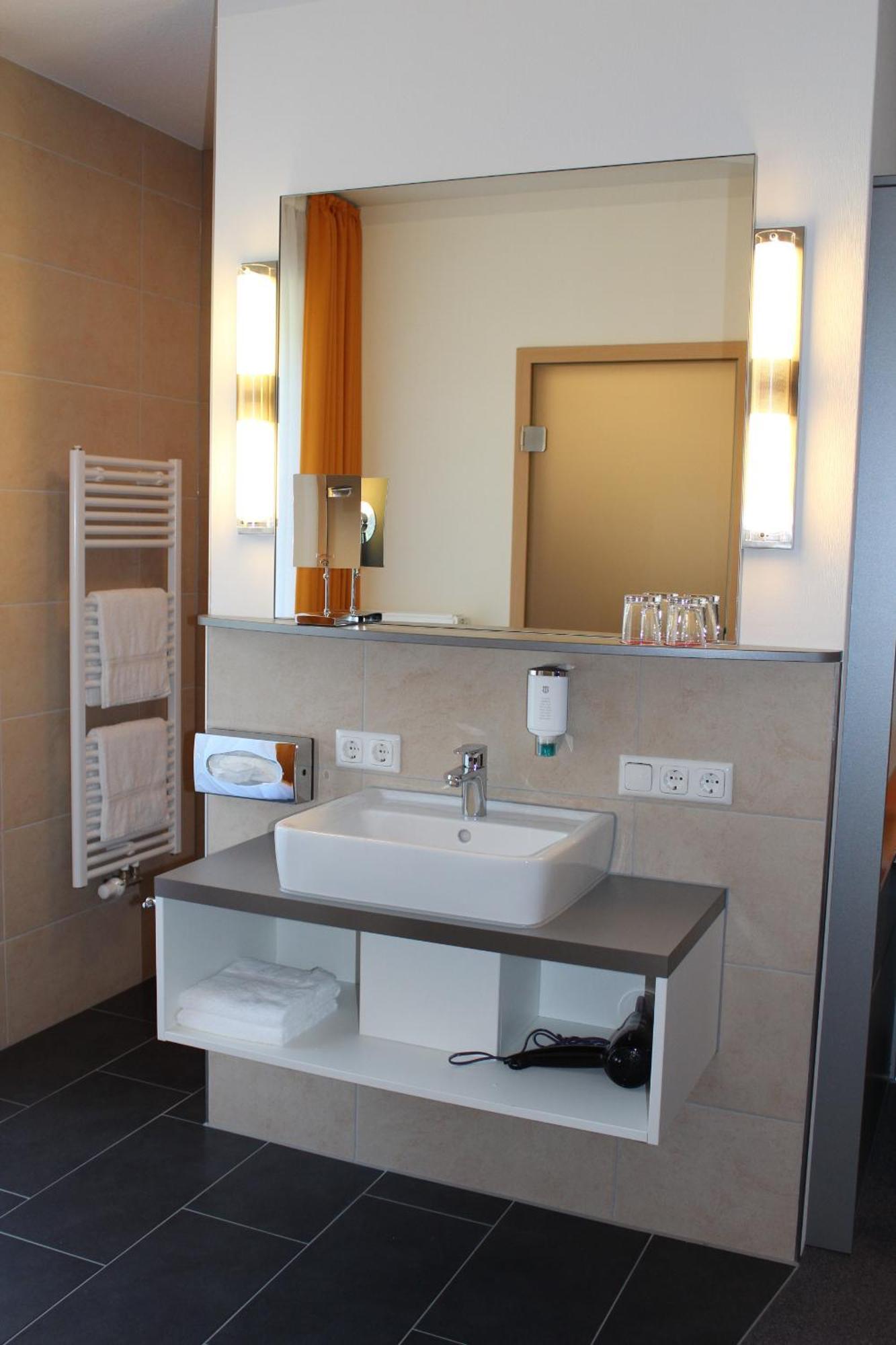 Hotel Ripken Kirchhatten Номер фото