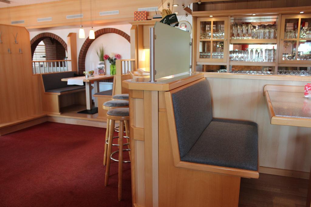 Hotel Ripken Kirchhatten Экстерьер фото
