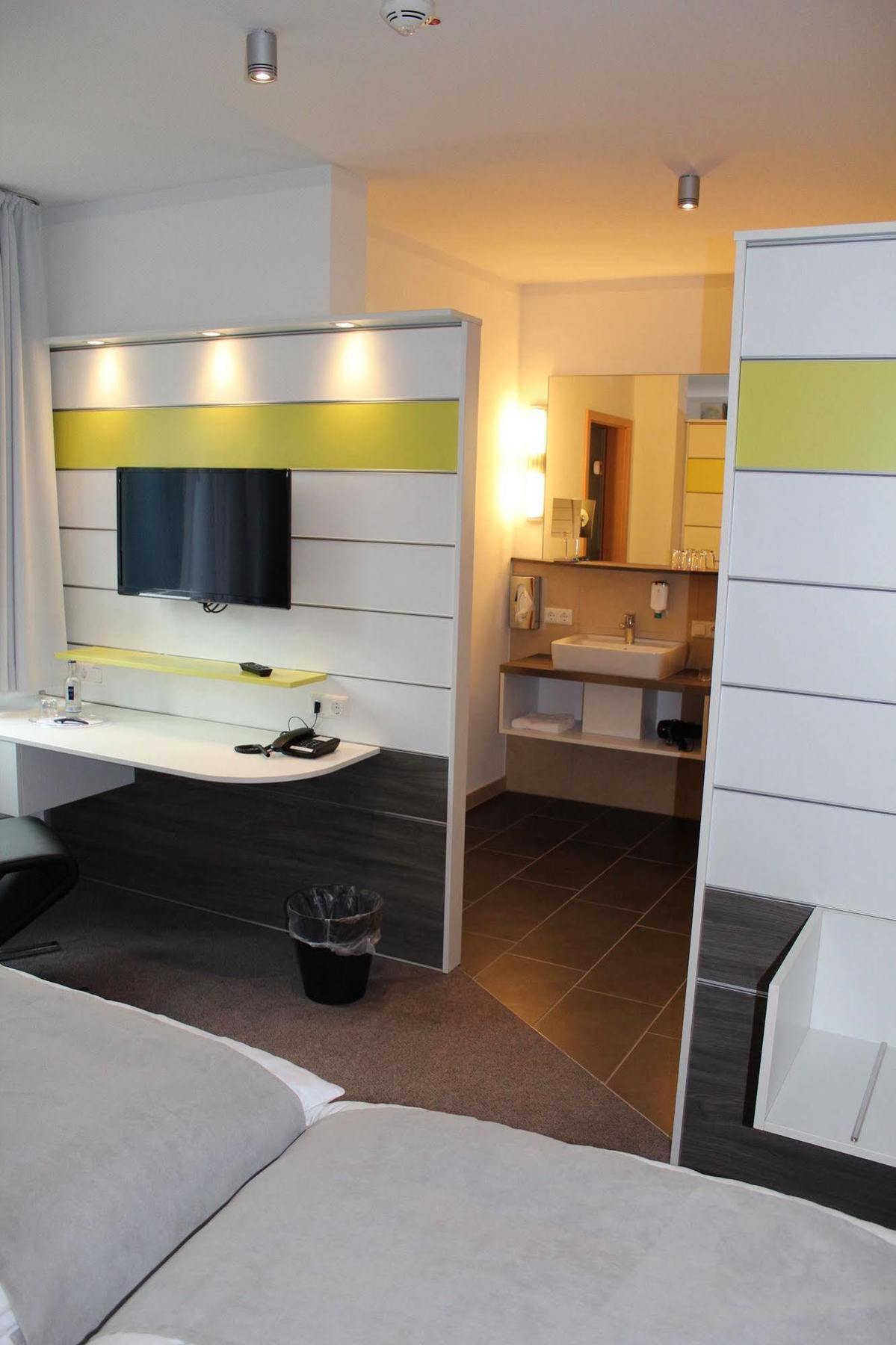 Hotel Ripken Kirchhatten Экстерьер фото
